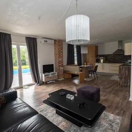 Greenoasis Villa Bihac